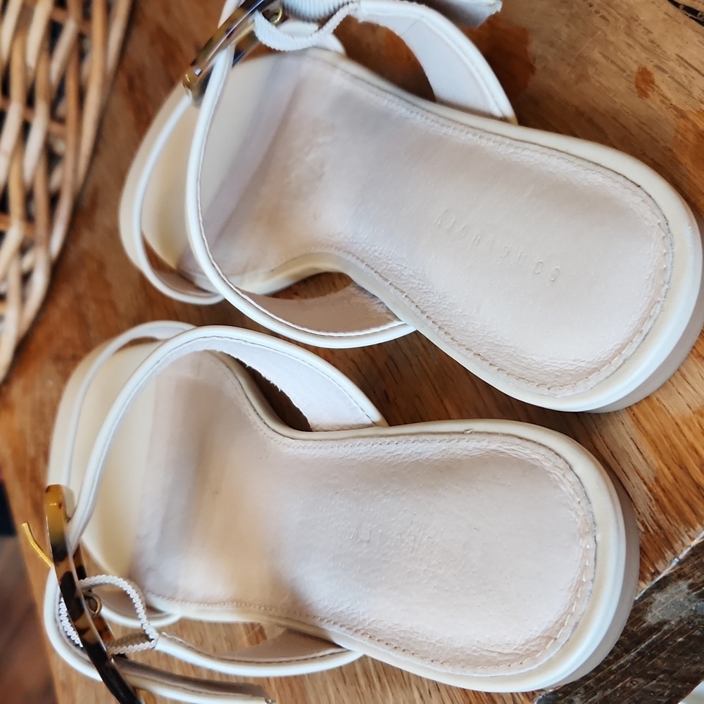 Sanctuary Sandals Leather Slides cream tortoise buckle sz 8.5 Shimmy Low‎ - Picture 4 of 13